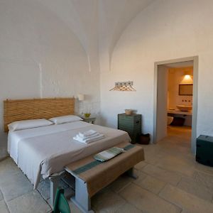 Camera economica con letto king size